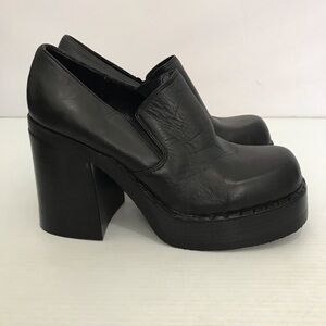 Vintage Bongo Black Platform Slip-On Heeled Size 9M